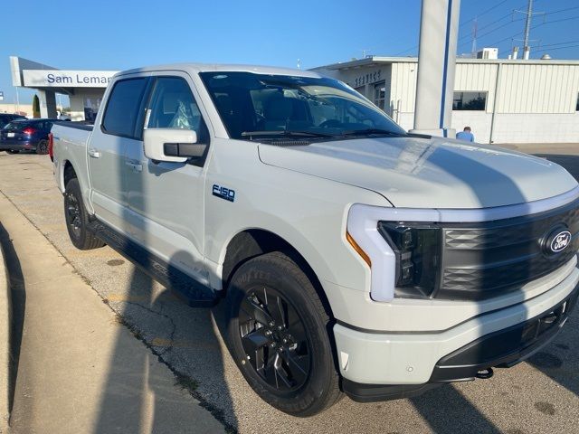 2024 Ford F-150 Lightning LARIAT