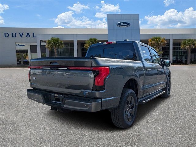 2024 Ford F-150 Lightning LARIAT