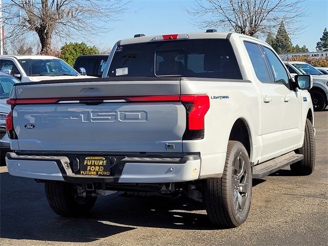 2024 Ford F-150 Lightning LARIAT