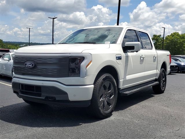 2024 Ford F-150 Lightning LARIAT