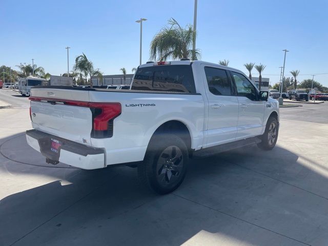 2024 Ford F-150 Lightning LARIAT