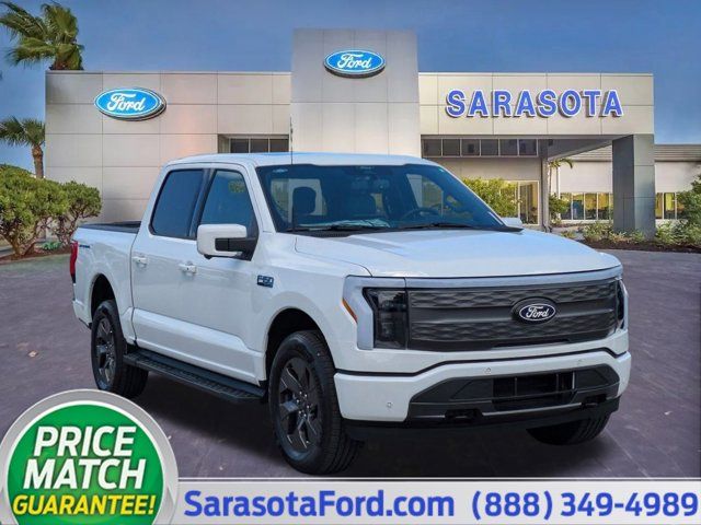 2024 Ford F-150 Lightning LARIAT