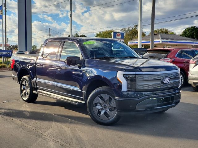 2024 Ford F-150 Lightning LARIAT