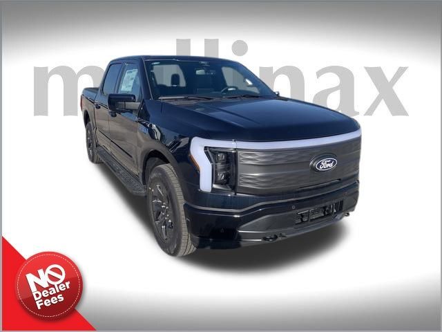 2024 Ford F-150 Lightning LARIAT