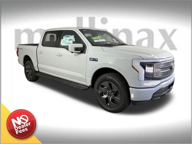 2024 Ford F-150 Lightning LARIAT