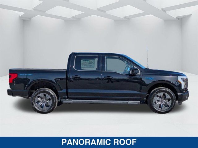 2024 Ford F-150 Lightning LARIAT