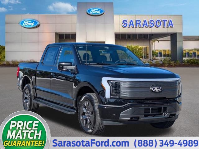 2024 Ford F-150 Lightning LARIAT