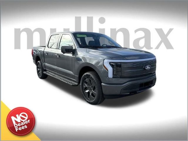 2024 Ford F-150 Lightning LARIAT