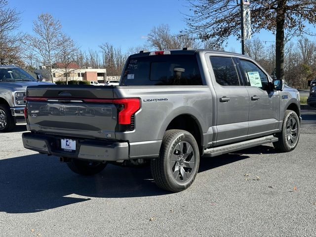 2024 Ford F-150 Lightning LARIAT