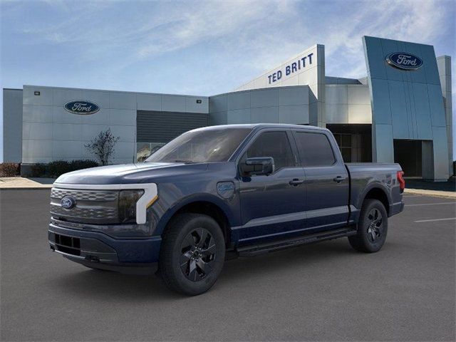 2024 Ford F-150 Lightning LARIAT