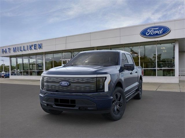 2024 Ford F-150 Lightning LARIAT