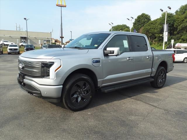 2024 Ford F-150 Lightning LARIAT