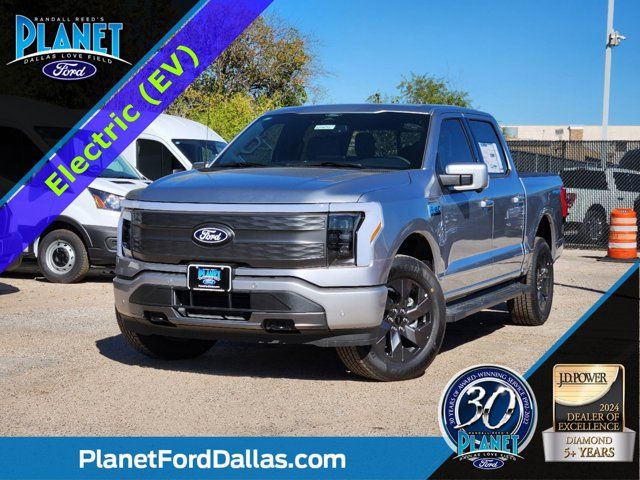 2024 Ford F-150 Lightning LARIAT