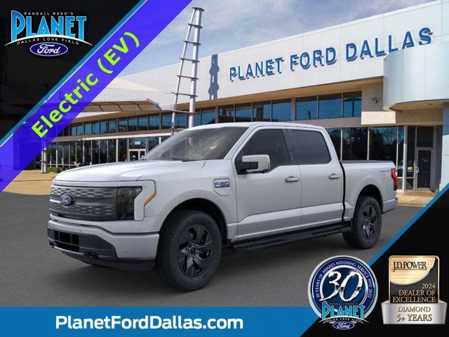 2024 Ford F-150 Lightning LARIAT