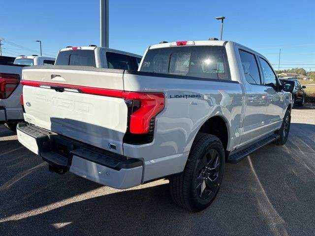 2024 Ford F-150 Lightning LARIAT