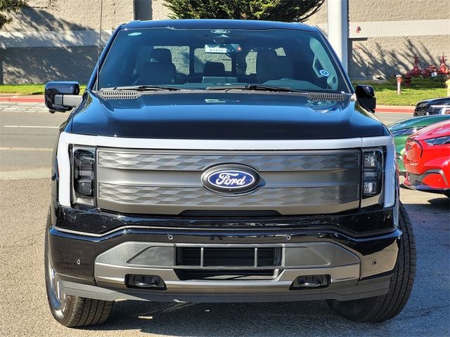 2024 Ford F-150 Lightning LARIAT