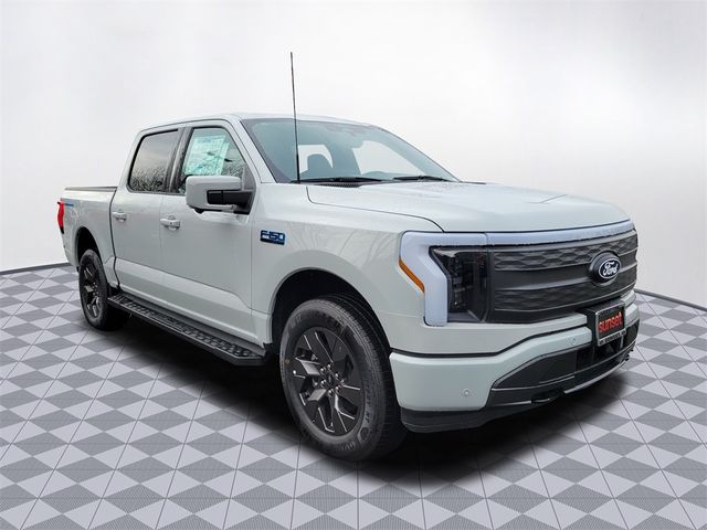 2024 Ford F-150 Lightning LARIAT