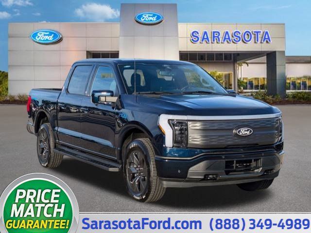 2024 Ford F-150 Lightning LARIAT