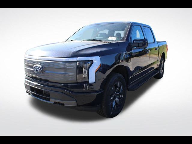 2024 Ford F-150 Lightning LARIAT