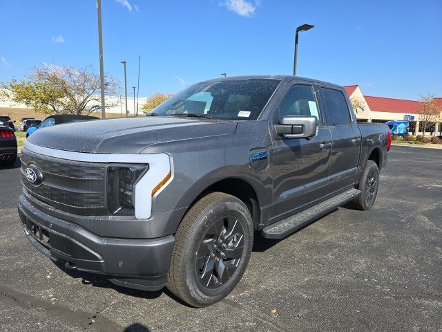 2024 Ford F-150 Lightning LARIAT