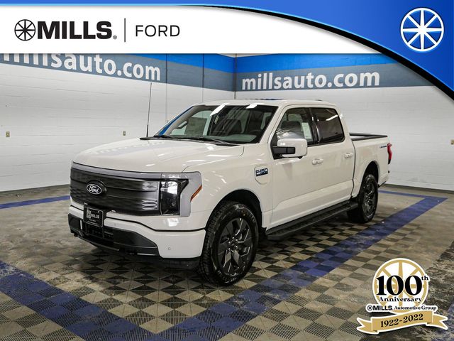 2024 Ford F-150 Lightning LARIAT