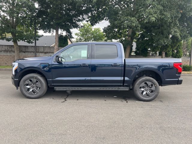 2024 Ford F-150 Lightning LARIAT