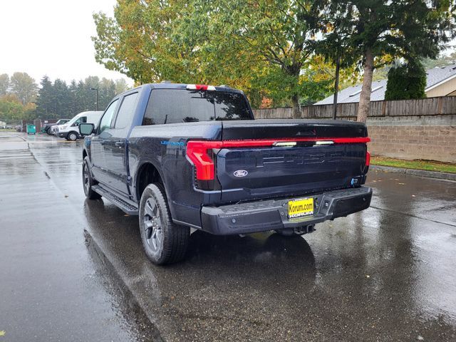 2024 Ford F-150 Lightning LARIAT