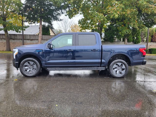 2024 Ford F-150 Lightning LARIAT