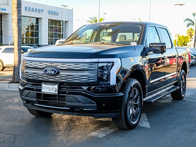 2024 Ford F-150 Lightning LARIAT