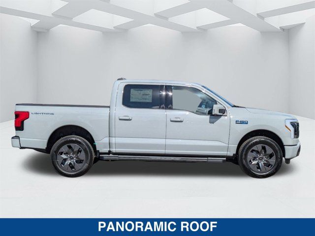 2024 Ford F-150 Lightning LARIAT