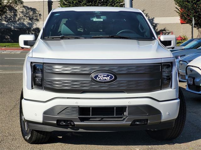 2024 Ford F-150 Lightning LARIAT