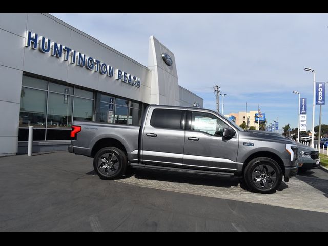 2024 Ford F-150 Lightning LARIAT