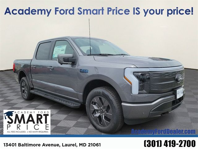 2024 Ford F-150 Lightning LARIAT