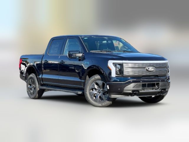 2024 Ford F-150 Lightning LARIAT