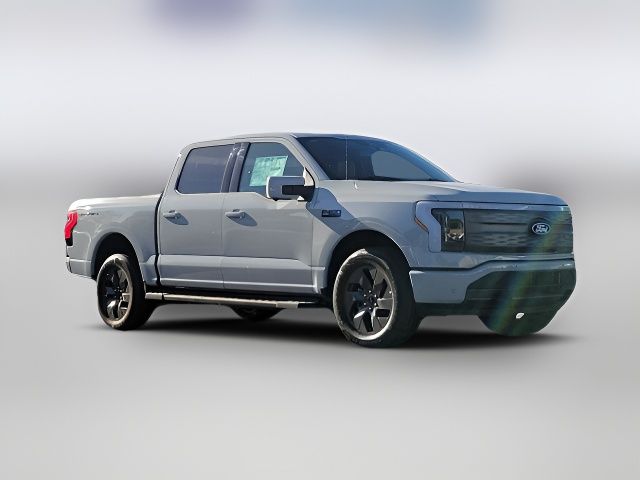 2024 Ford F-150 Lightning LARIAT