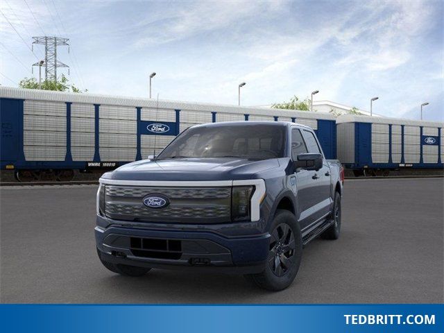 2024 Ford F-150 Lightning LARIAT