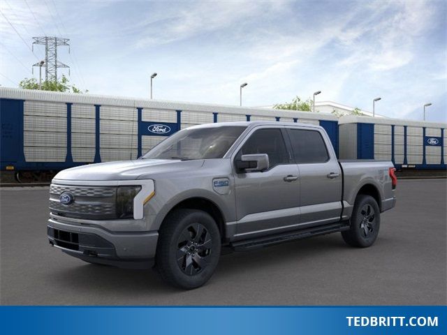 2024 Ford F-150 Lightning LARIAT