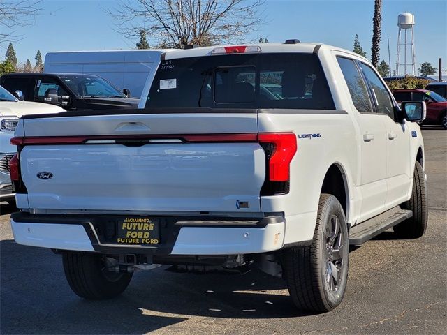 2024 Ford F-150 Lightning LARIAT