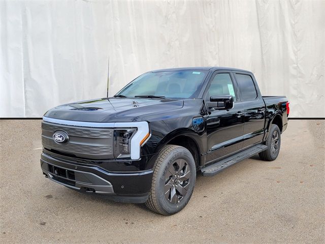 2024 Ford F-150 Lightning LARIAT