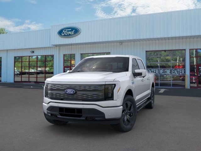 2024 Ford F-150 Lightning LARIAT