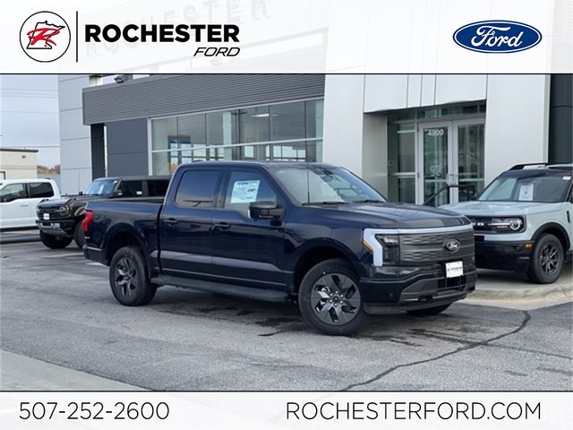 2024 Ford F-150 Lightning LARIAT