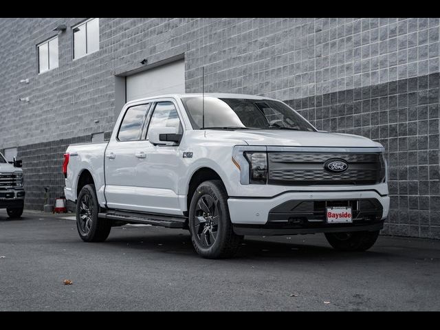 2024 Ford F-150 Lightning LARIAT