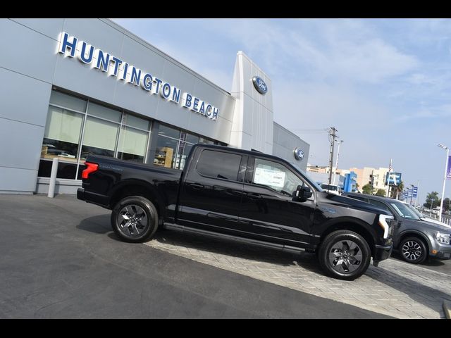 2024 Ford F-150 Lightning LARIAT