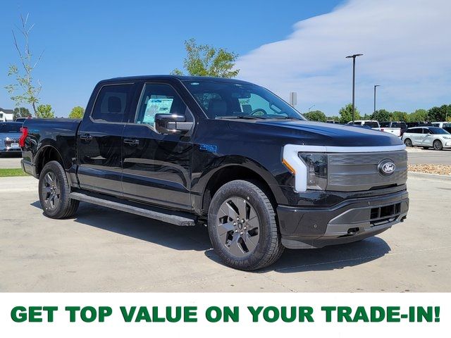 2024 Ford F-150 Lightning LARIAT