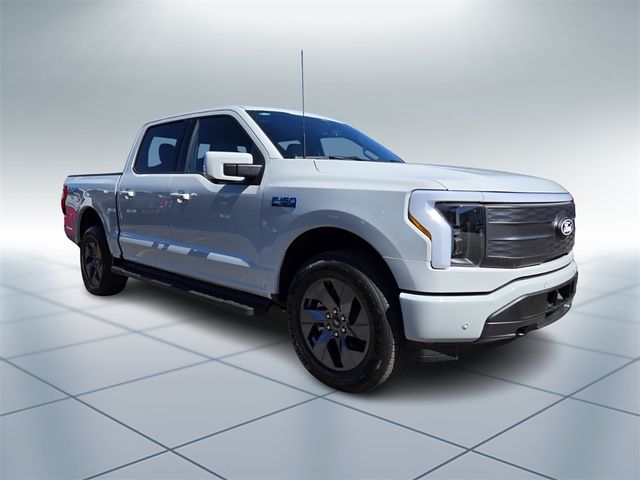 2024 Ford F-150 Lightning LARIAT