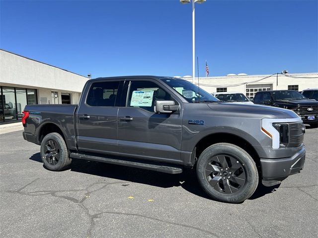 2024 Ford F-150 Lightning LARIAT