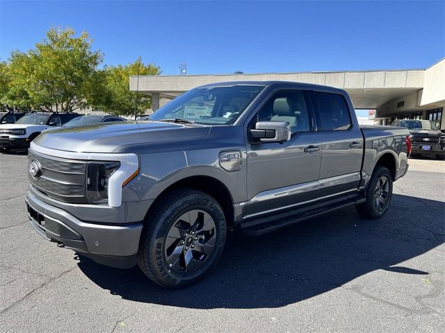 2024 Ford F-150 Lightning LARIAT