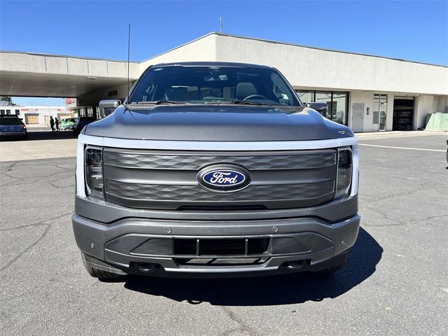 2024 Ford F-150 Lightning LARIAT