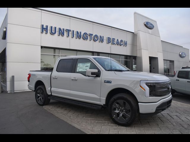 2024 Ford F-150 Lightning LARIAT