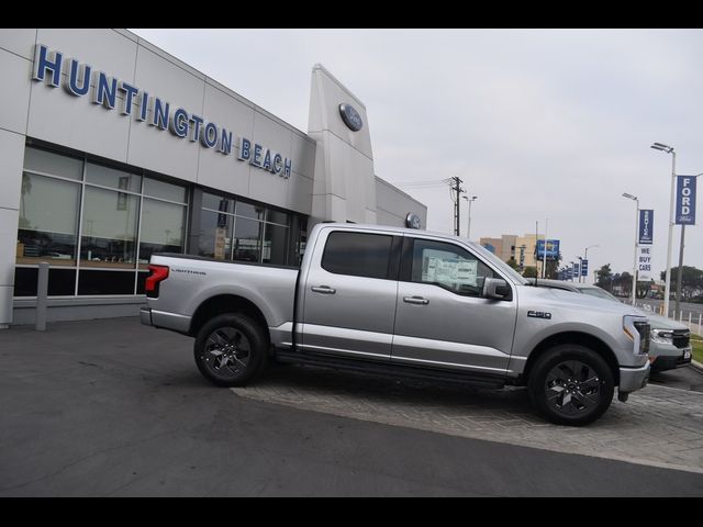 2024 Ford F-150 Lightning LARIAT